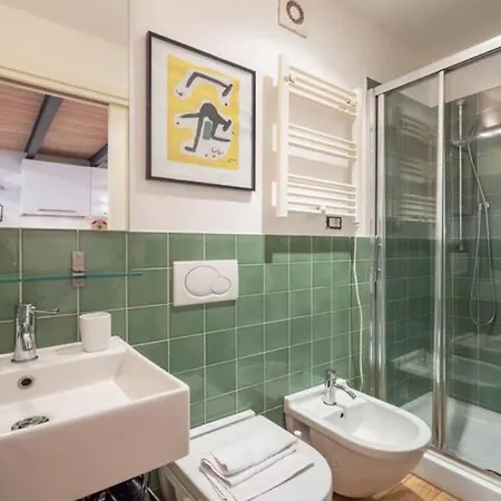 Apartman Ihost Center Studio - Uberti 11 *